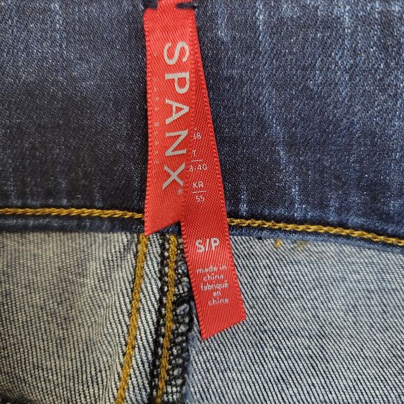 Spanx Cropped Flare Jeans Womens Small Pull On Raw Ombre Hem Stretch Sexy Trendy - Picture 9 of 13